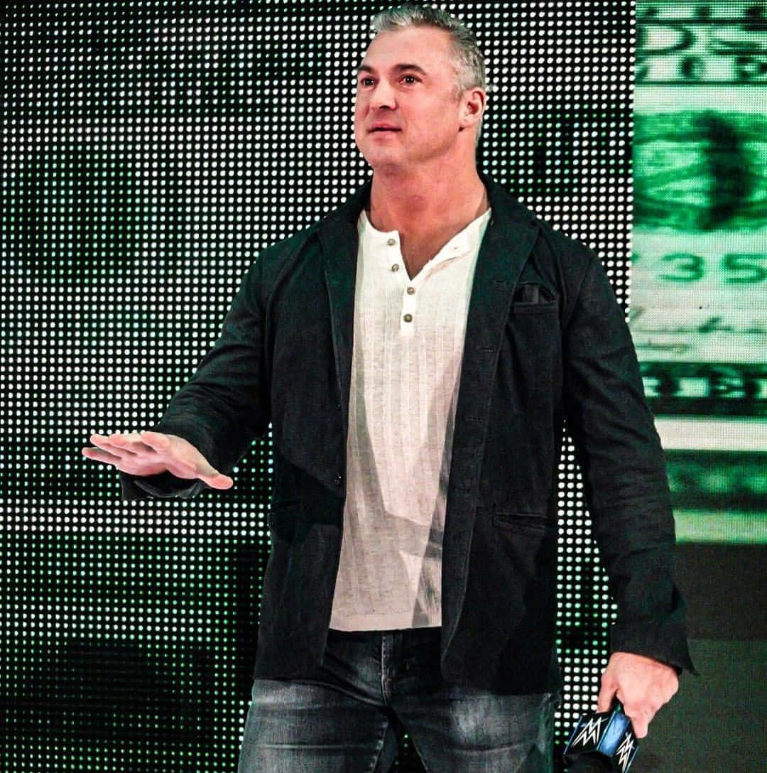 Shane Mcmahon Wrestler Wearing A Suit Wallpaper