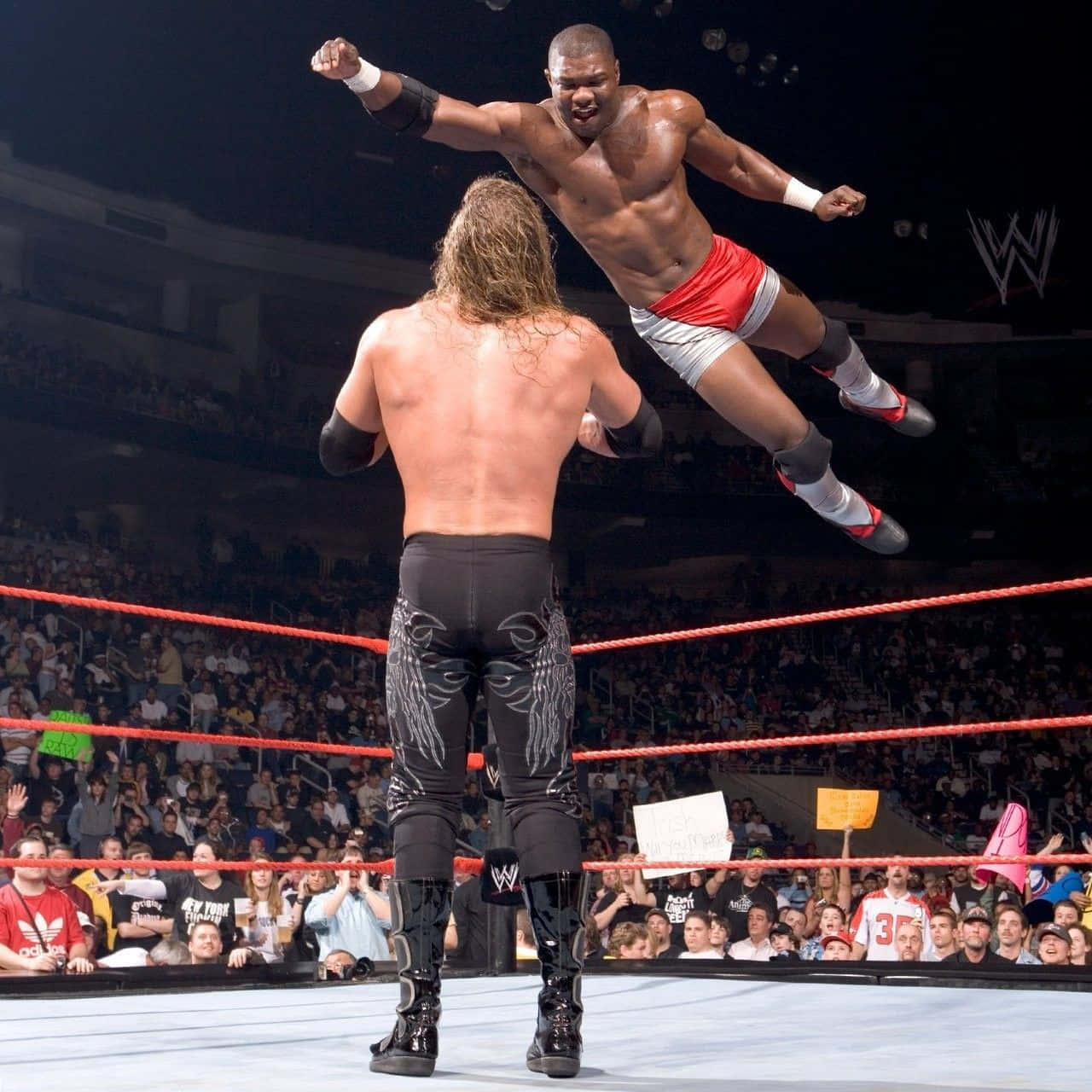 Shelton Benjamin Wwe Edge Chokeslam Wallpaper