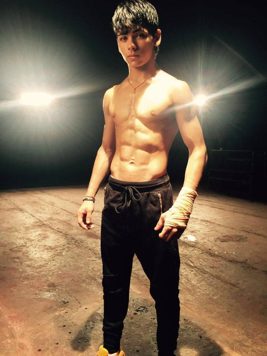 Siddharth Nigam Shirtless Wallpaper