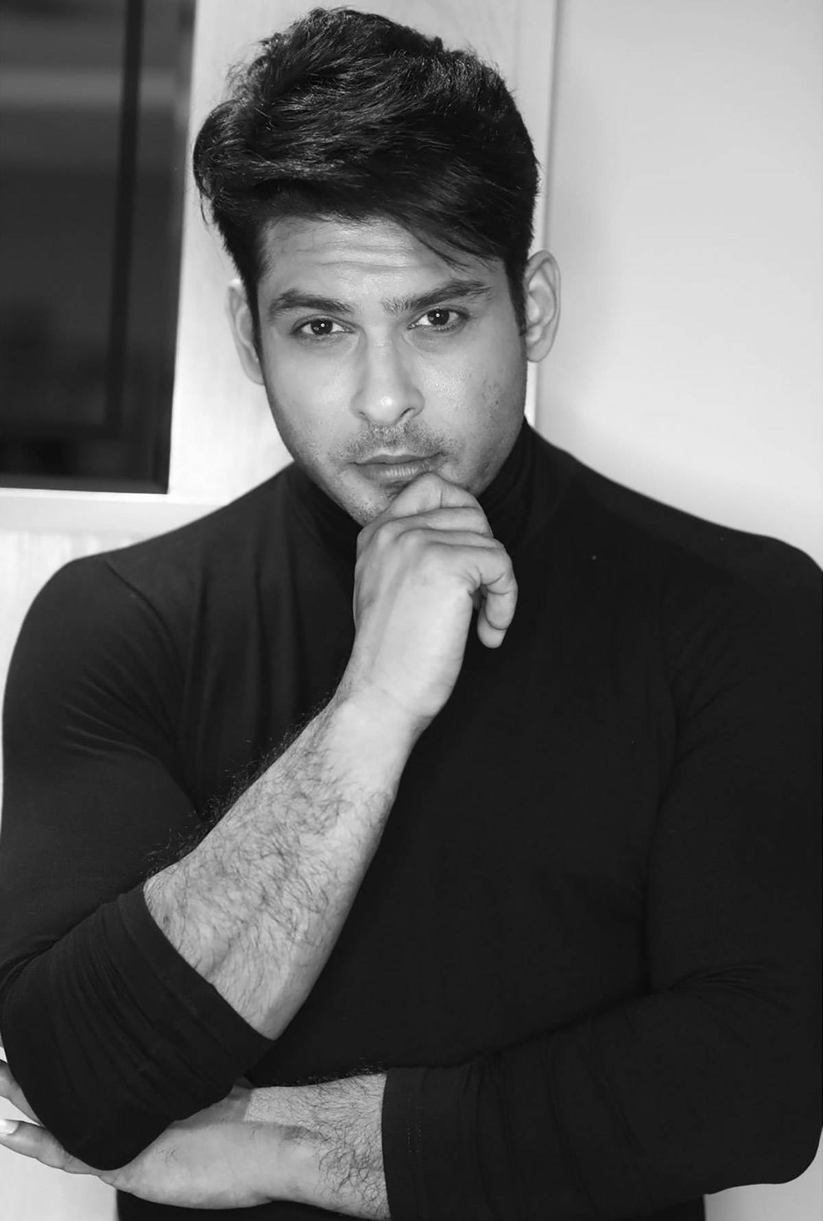 Sidharth Shukla Black And White Wallpaper