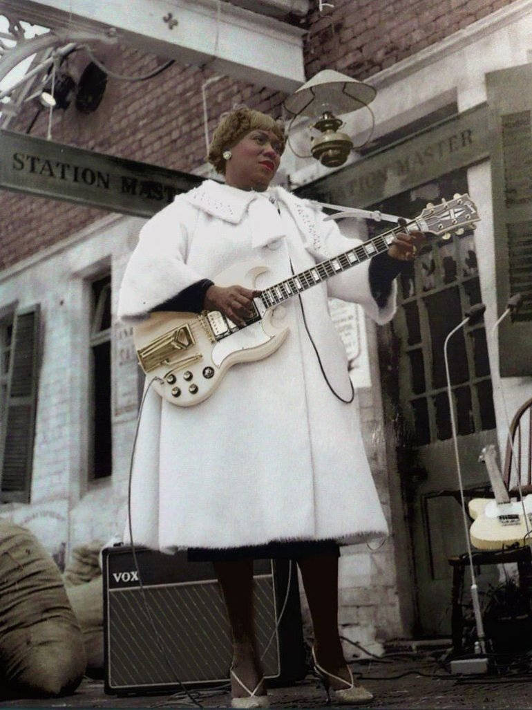 Sister Rosetta Tharpe Street Singing Photo Wallpaper