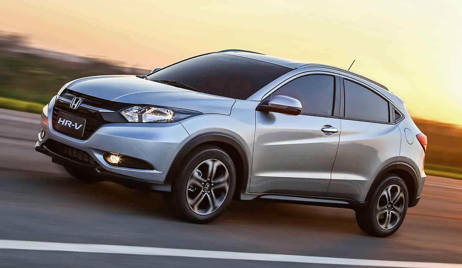 Sleek And Stylish Honda Hr-v In Motion Wallpaper