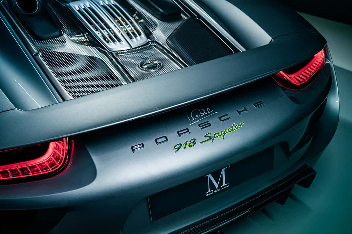 Sleek Porsche 918 Spyder Showcased On Track Wallpaper