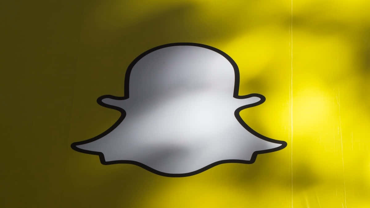 Snapchat Logo Yellow Background Wallpaper