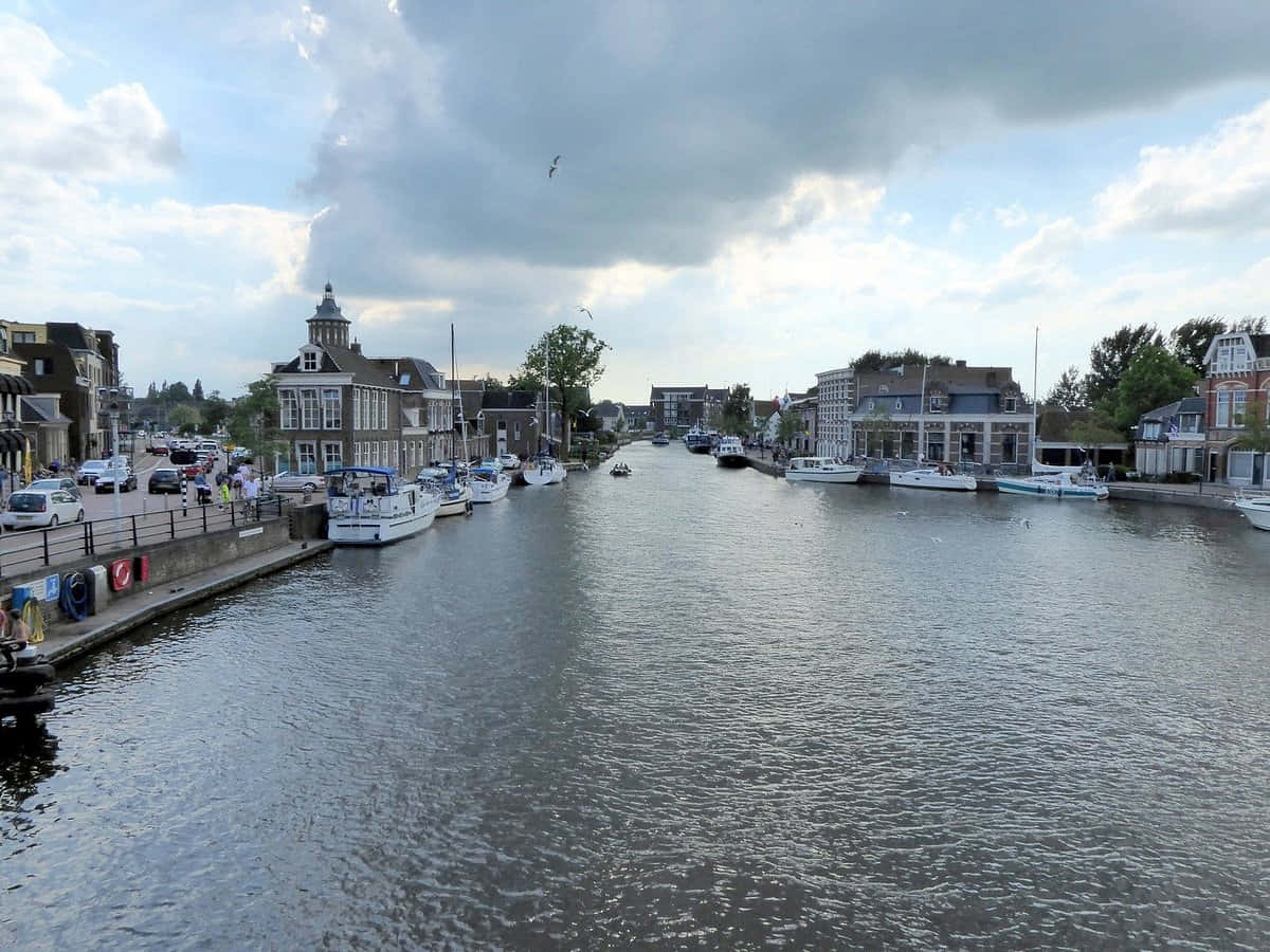 Sneek Waterpoort Canal View Wallpaper