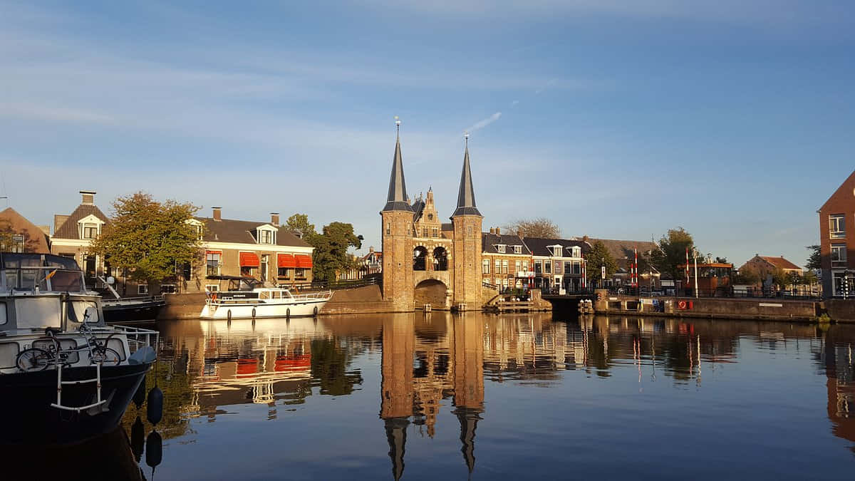 Sneek Waterpoort Reflection Wallpaper