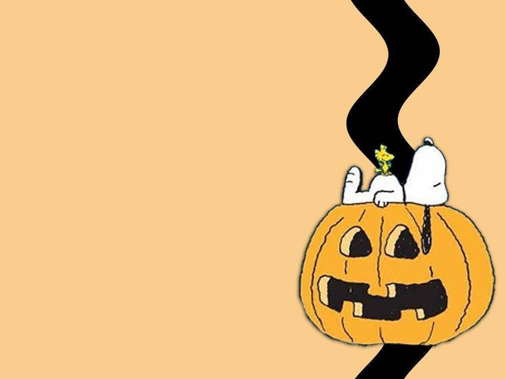 Snoopy Ready For A Night Of Trick-or-treating Wallpaper