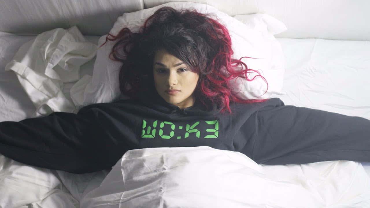 Snow Tha Product Wokein Bed Wallpaper