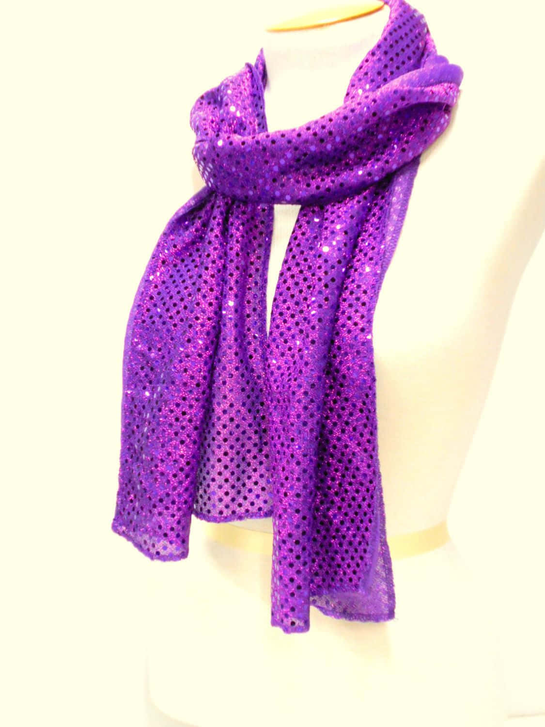 Soft And Stylish Purple Scarf Wallpaper