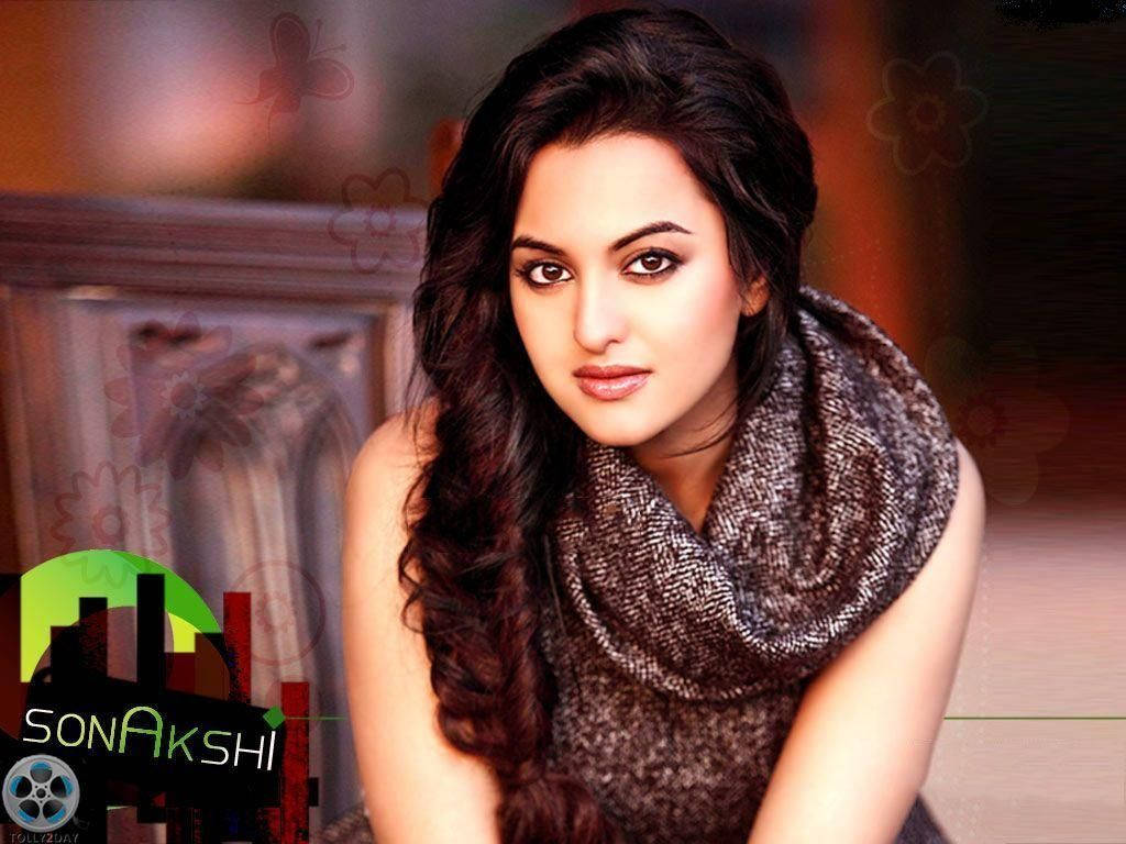 Sonakshi Sinha Magnificent Look Wallpaper