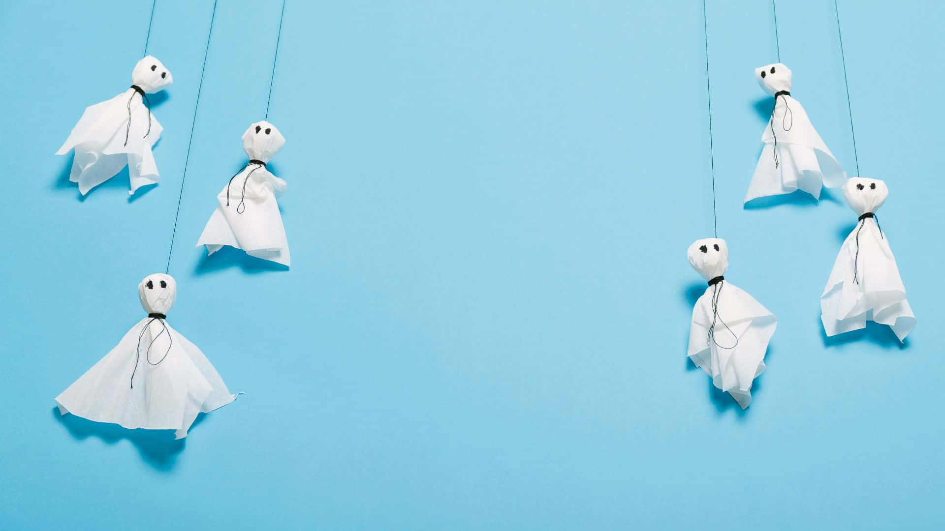 “spook Up Your House This Halloween With These Creative Crafts!” Wallpaper