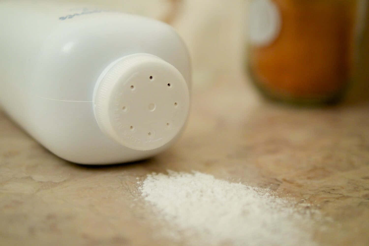 Sprinkle Baby Powder For Unbelievably Light And Soft Skin! Wallpaper