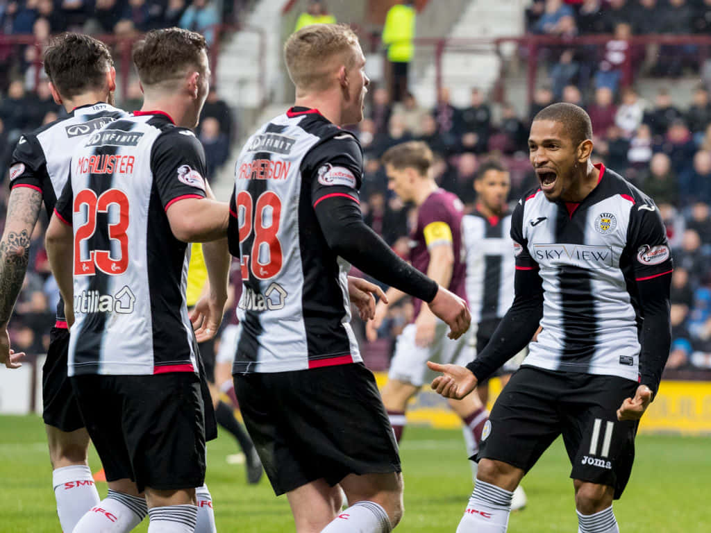 St Mirren Players Celebratingon Field Wallpaper