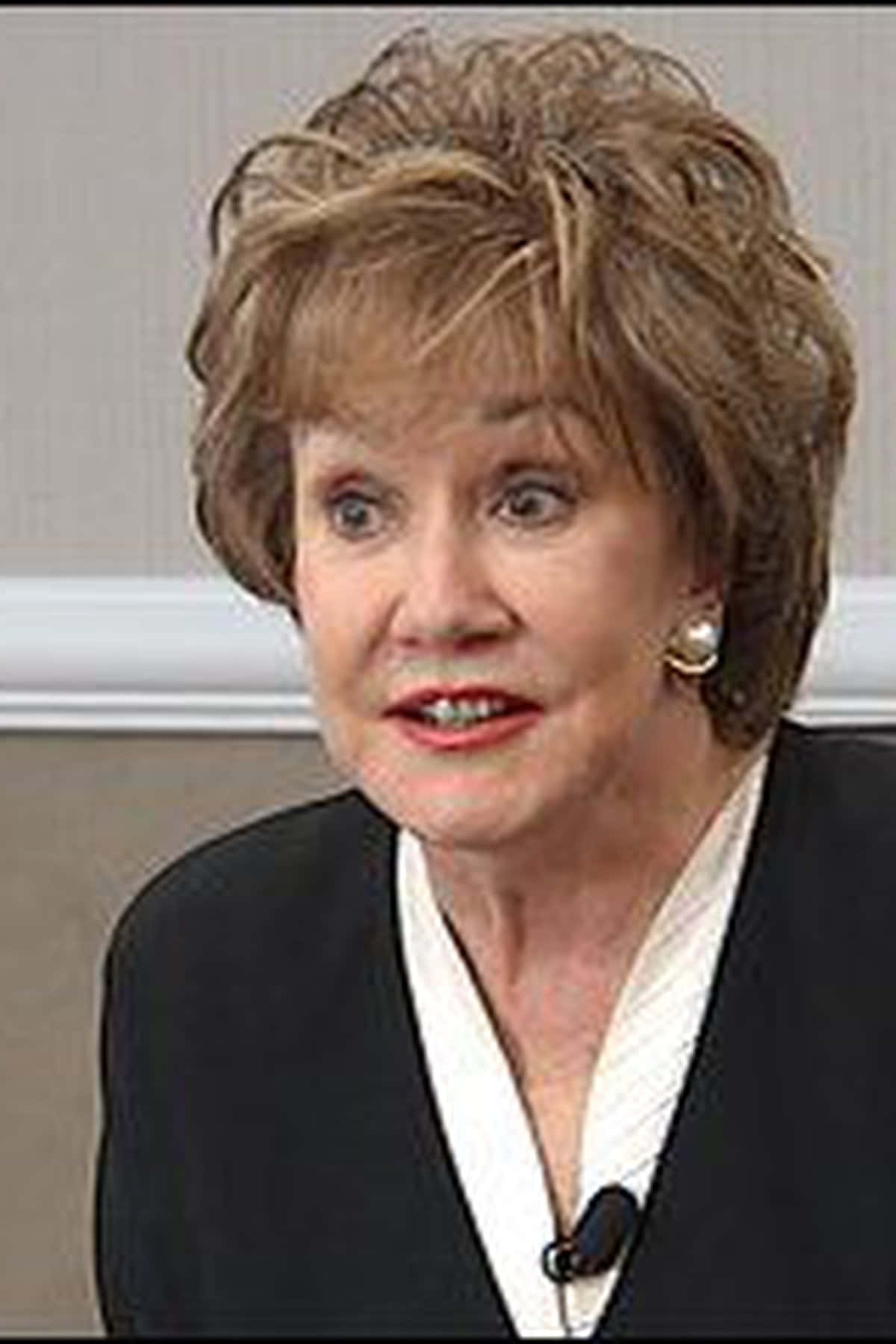 State Secretary Elizabeth Dole Wallpaper