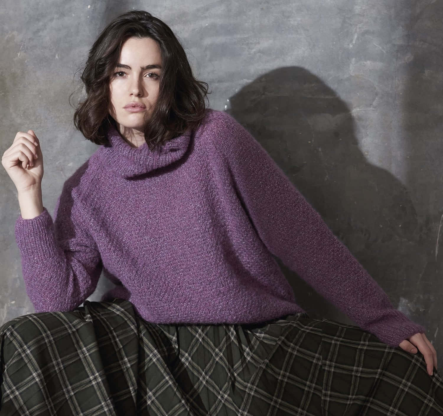 Stay Cozy With This Stylish Purple Turtle-neck Sweater. Wallpaper