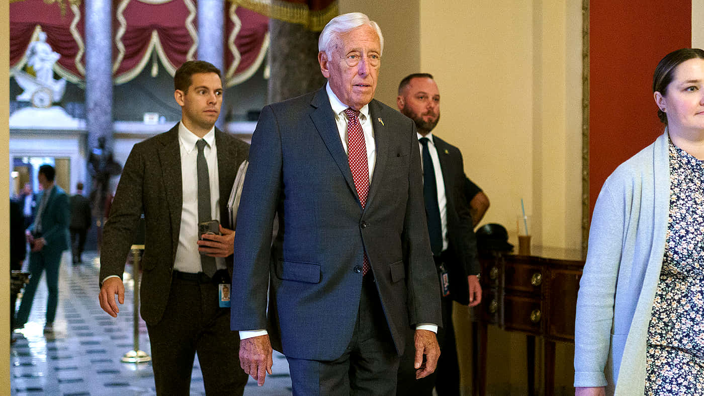 Steny Hoyer Walking In Hallway Wallpaper