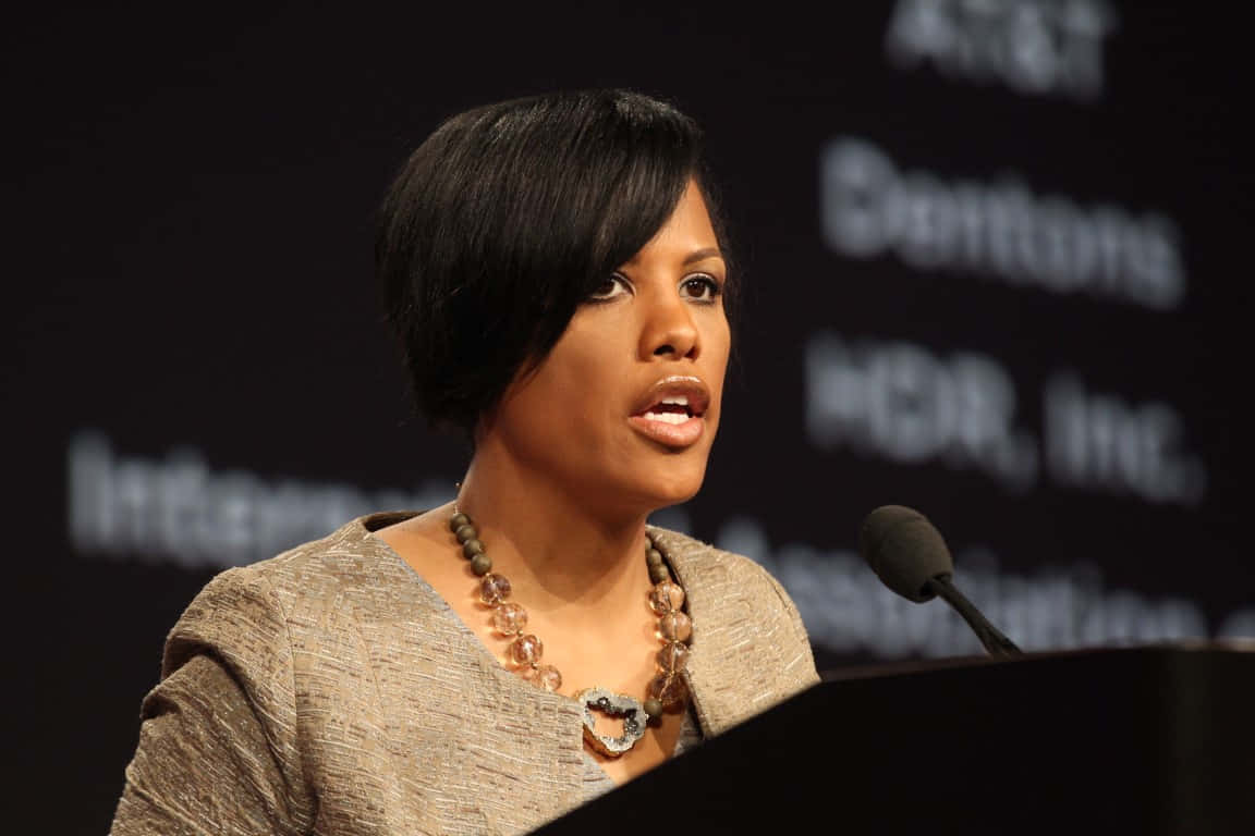 Stephanie Rawlings Blake On Podium Wallpaper