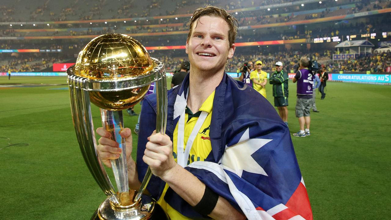 Steve Smith World Cup Trophy Wallpaper