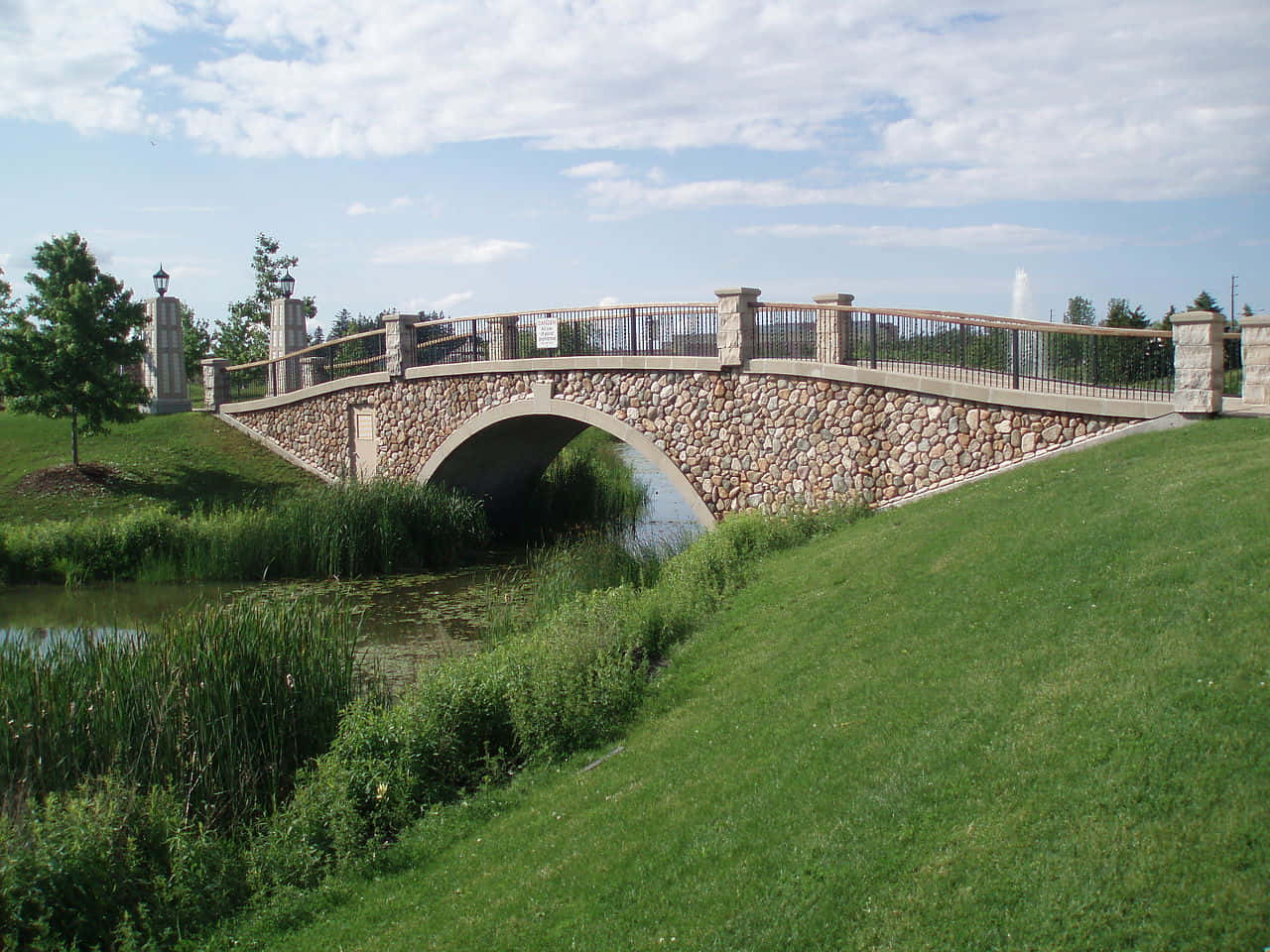 Stone Bridge Over Pond Richmond Hill Wallpaper