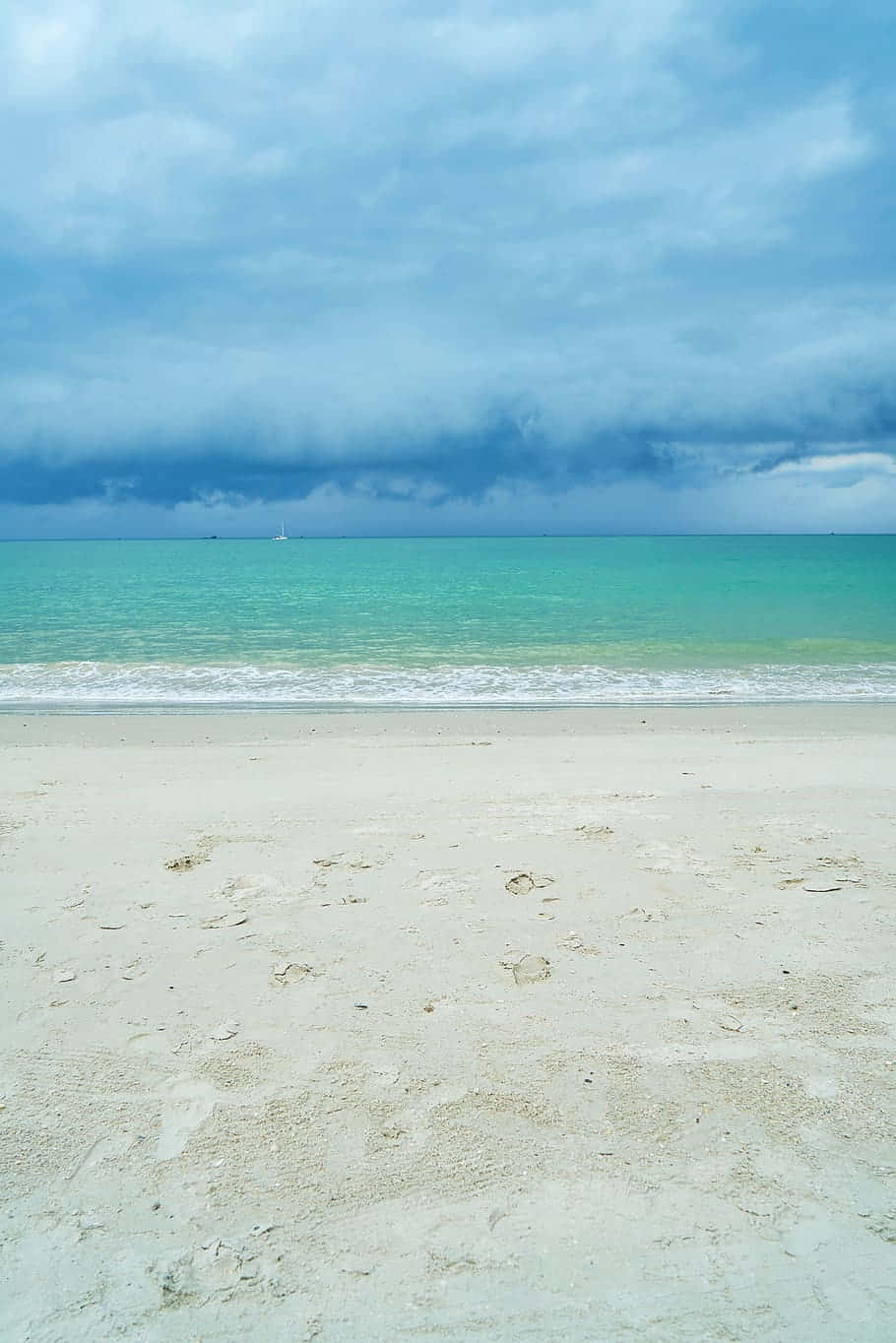 Storm Approaching Blue Coastal Beach Wallpaper