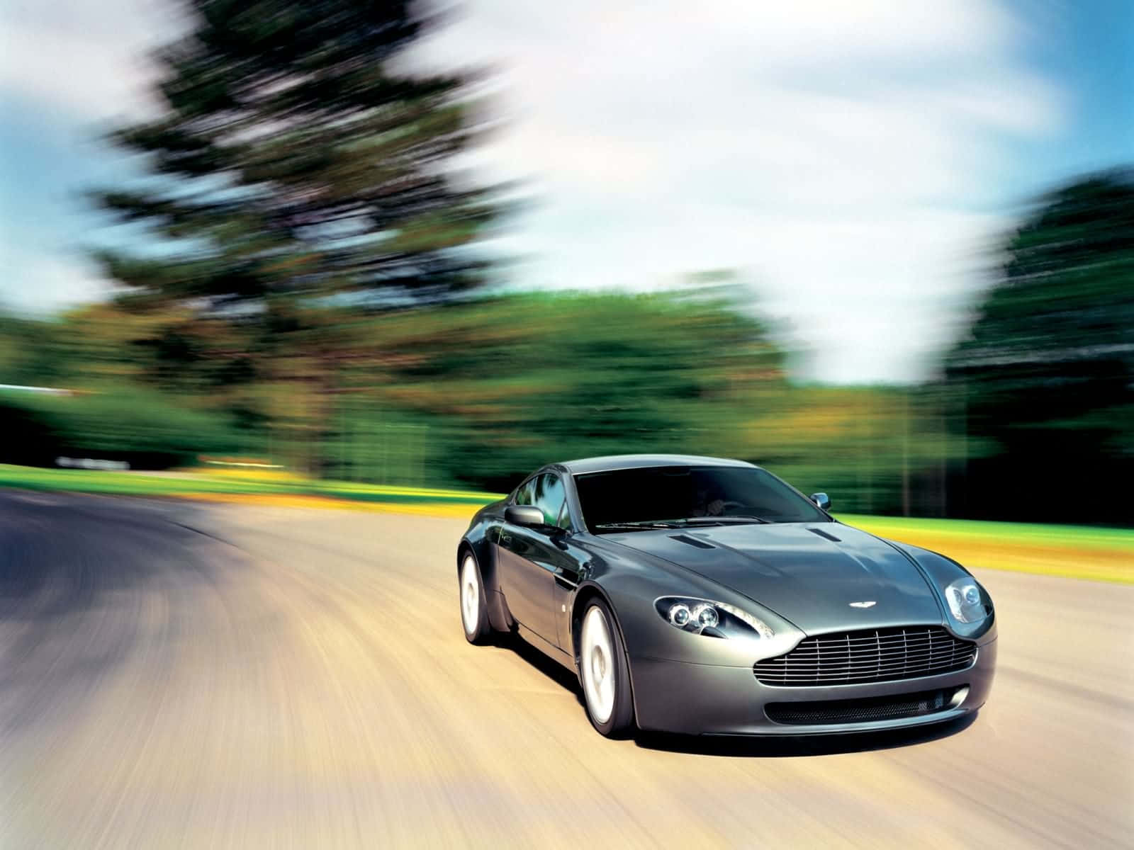 Stunning Aston Martin Vantage In Motion Wallpaper