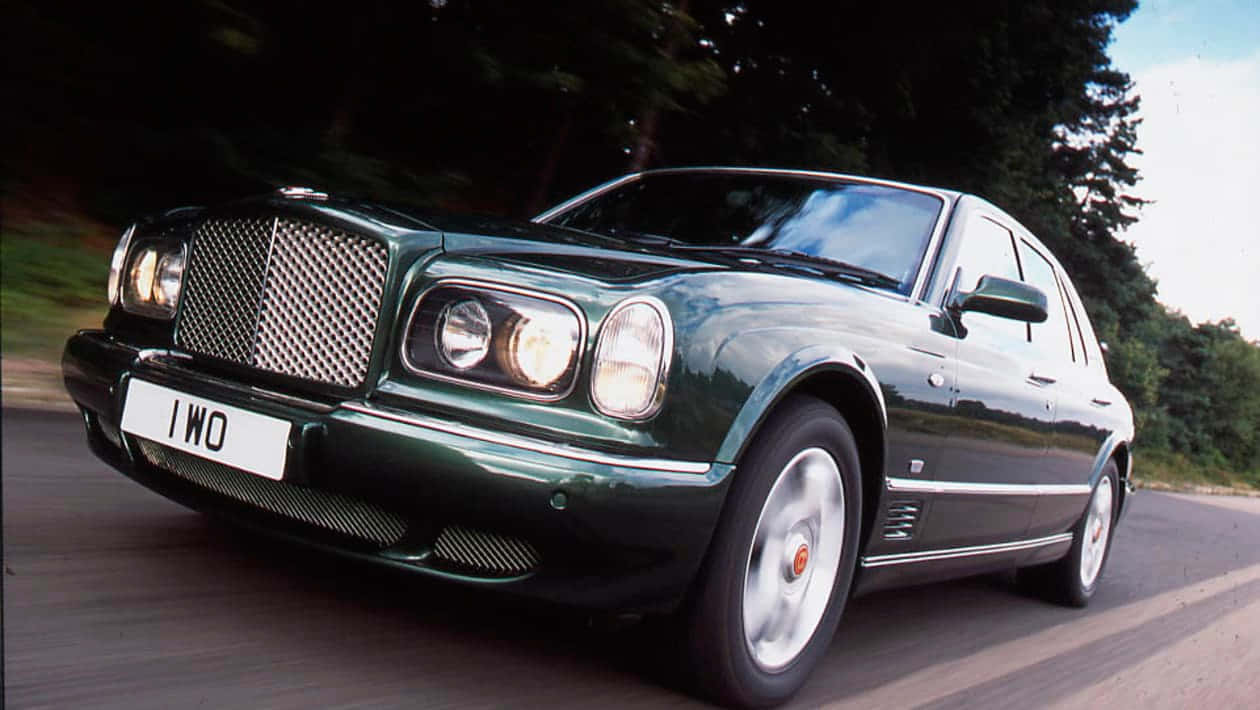 Stunning Blue Bentley Arnage Luxury Sedan Wallpaper