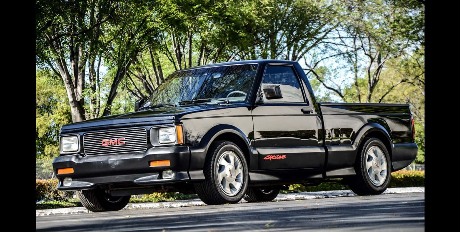 Stunning Gmc Syclone Pickup Truck Wallpaper