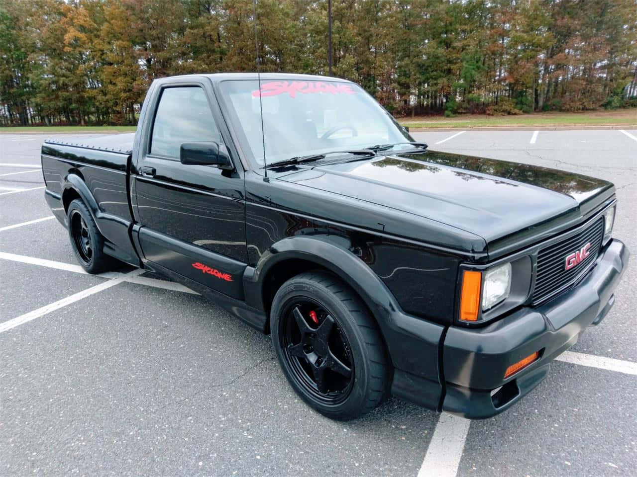 Stunning Gmc Syclone Sport Truck Wallpaper