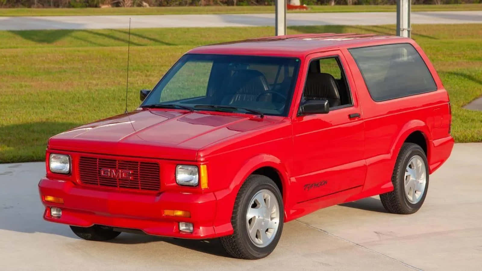 Stunning Gmc Typhoon In Action Wallpaper