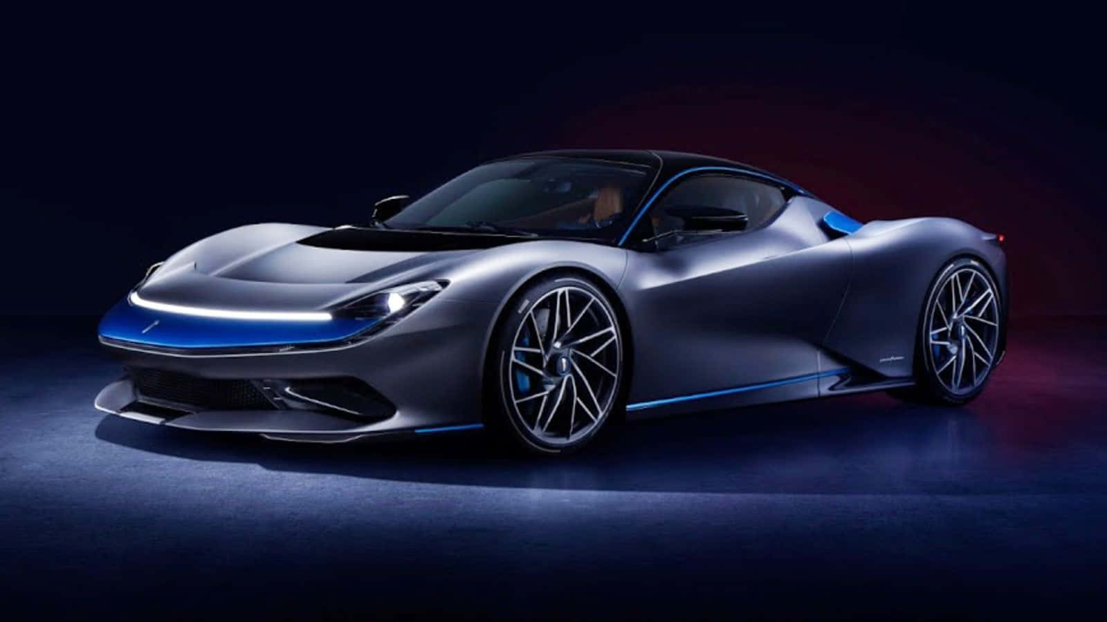 Stunning Pininfarina Luxury Sports Car Wallpaper