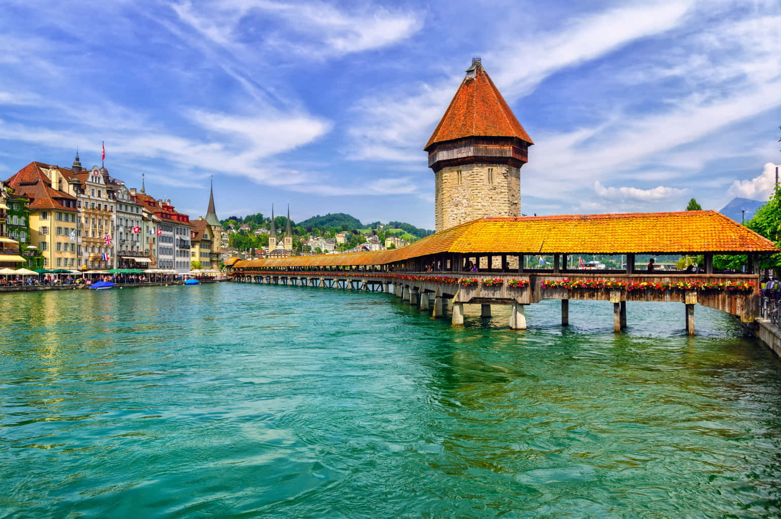 Stunning View Of Lake Lucerne And Swiss Alps Wallpaper