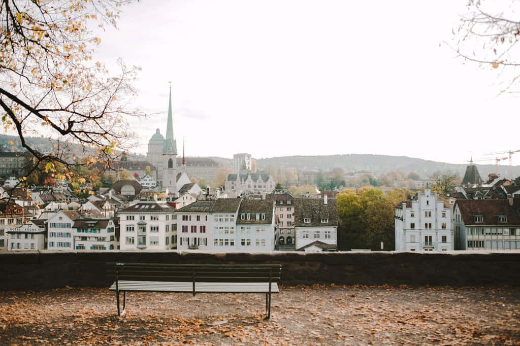 Stunning View Of Zurich Cityscape Wallpaper