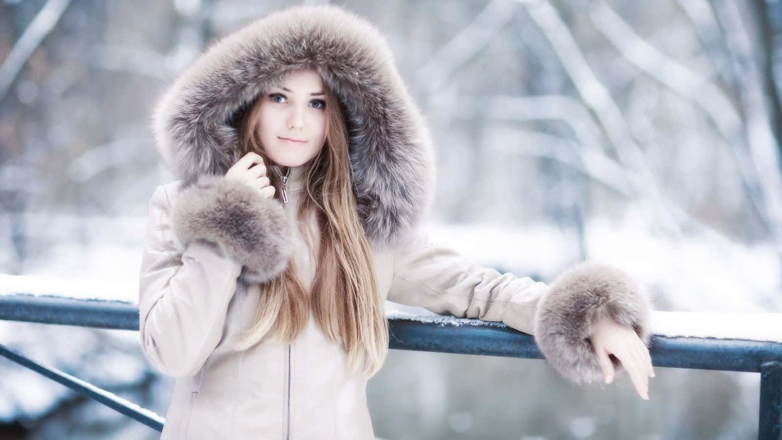 Stylish Woman Wearing Warm Winter Fashion Clothing Wallpaper