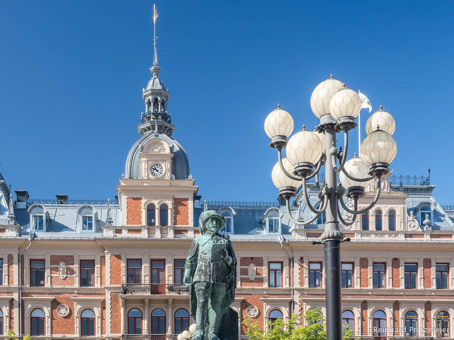 Sundsvall Historic Buildingand Statue Wallpaper