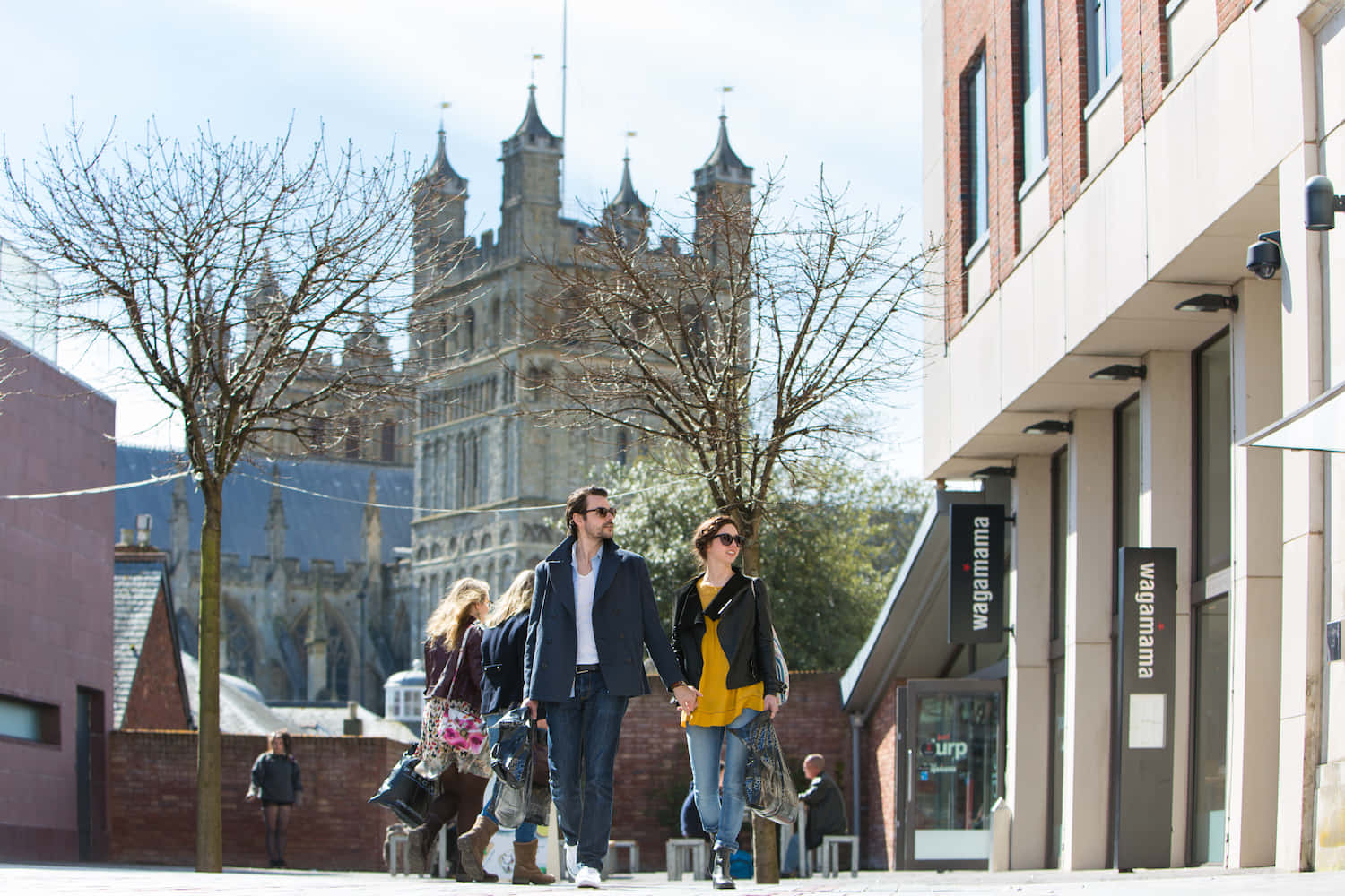 Sunny Dayin Exeter City Center Wallpaper