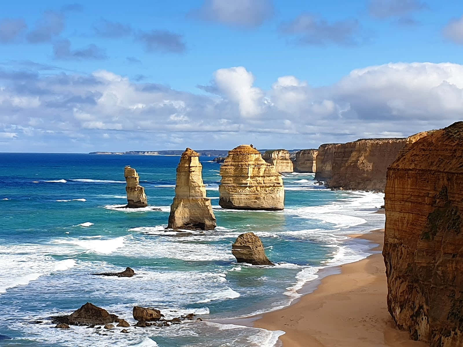 Sunset By The Shore In Warrnambool Wallpaper