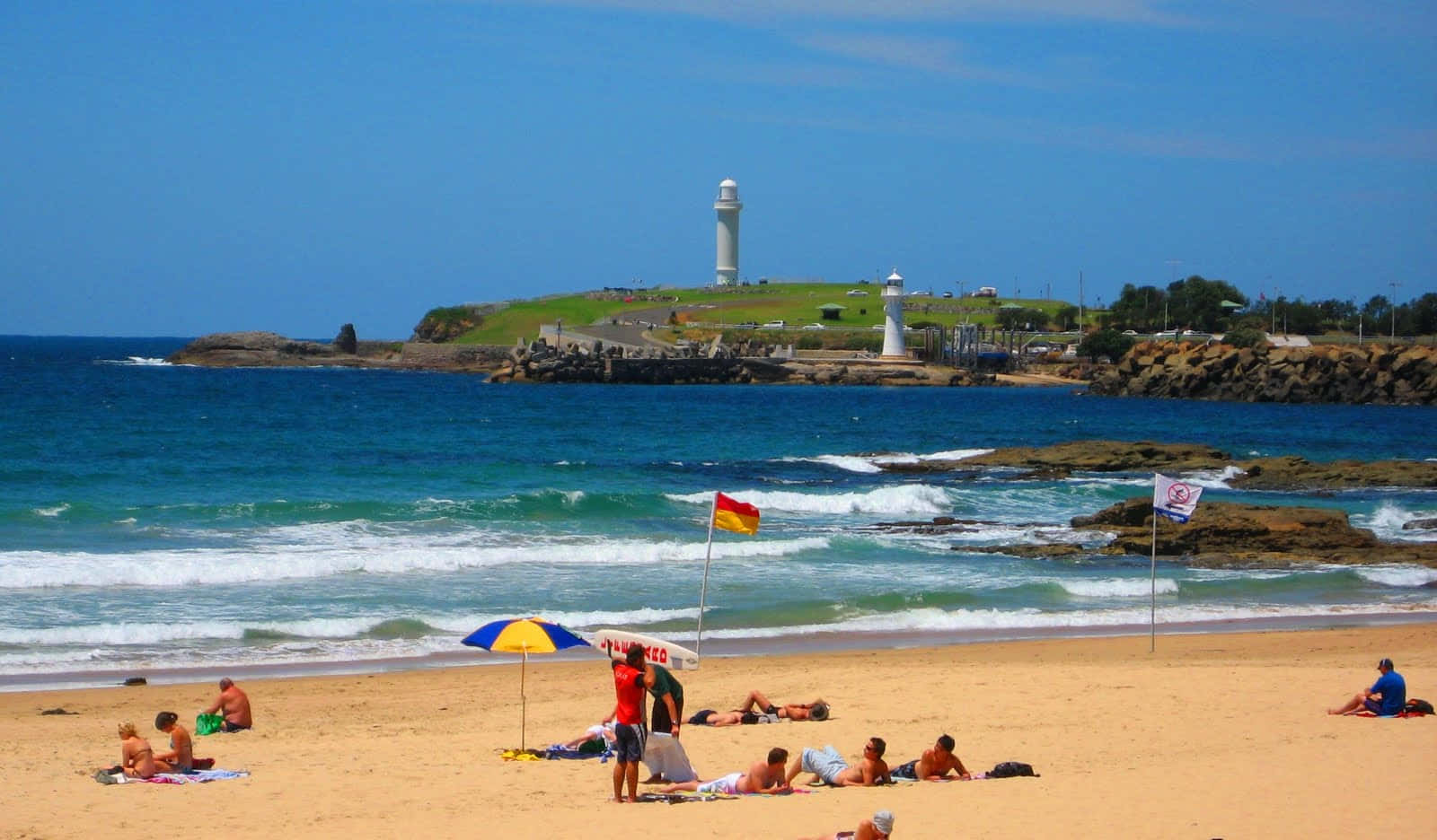 Sunset View Of Wollongong Beach Wallpaper