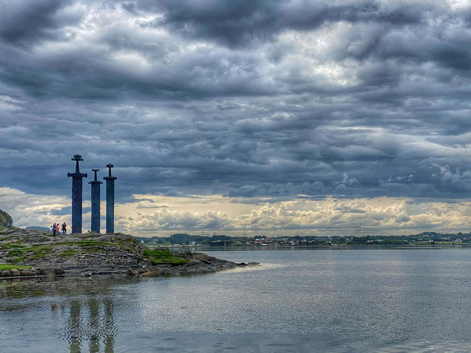 Swordsin Rock Monument Stavanger Wallpaper