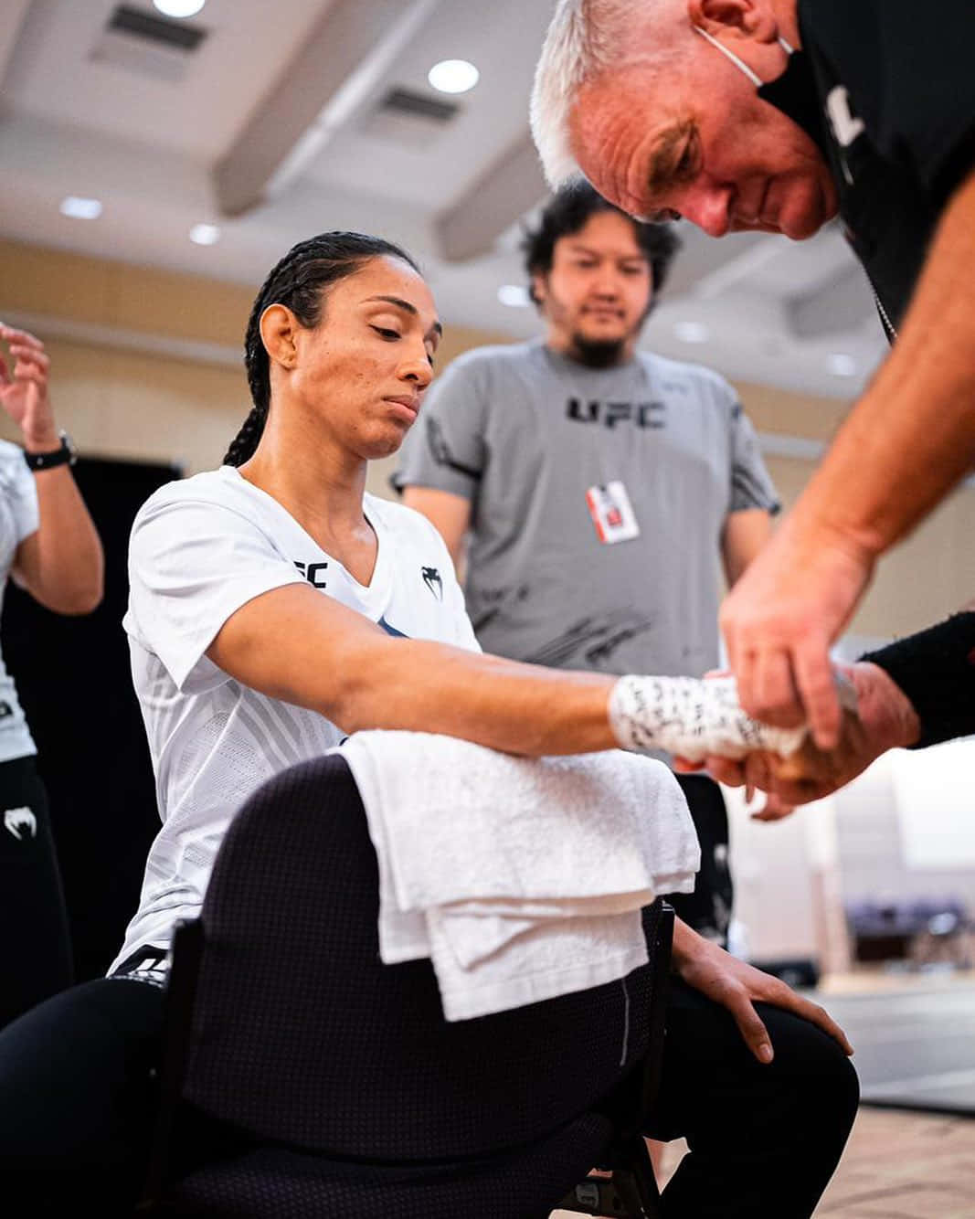 Taila Santos Sitting On Chair For Hand Wraps Wallpaper