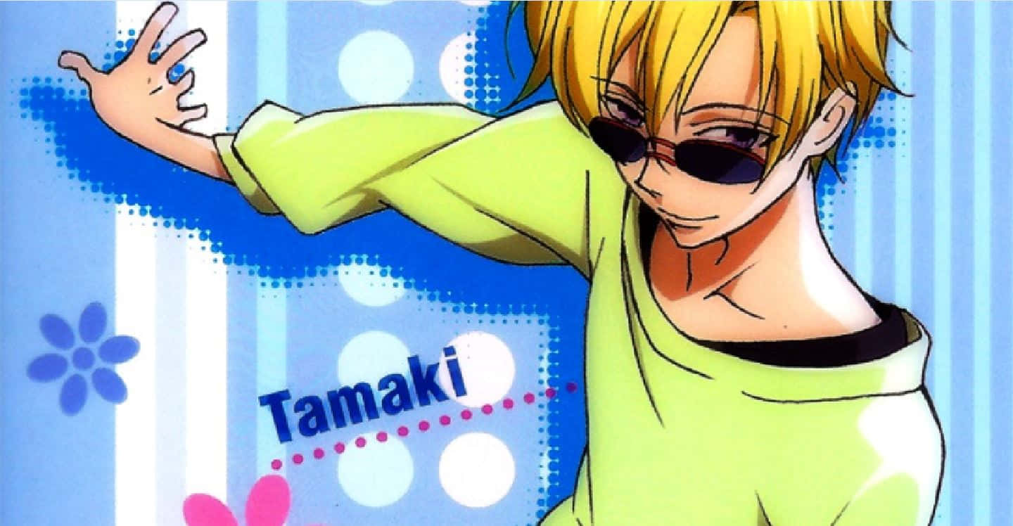 Tamaki Suoh Smiling In A Luxurious Room Wallpaper