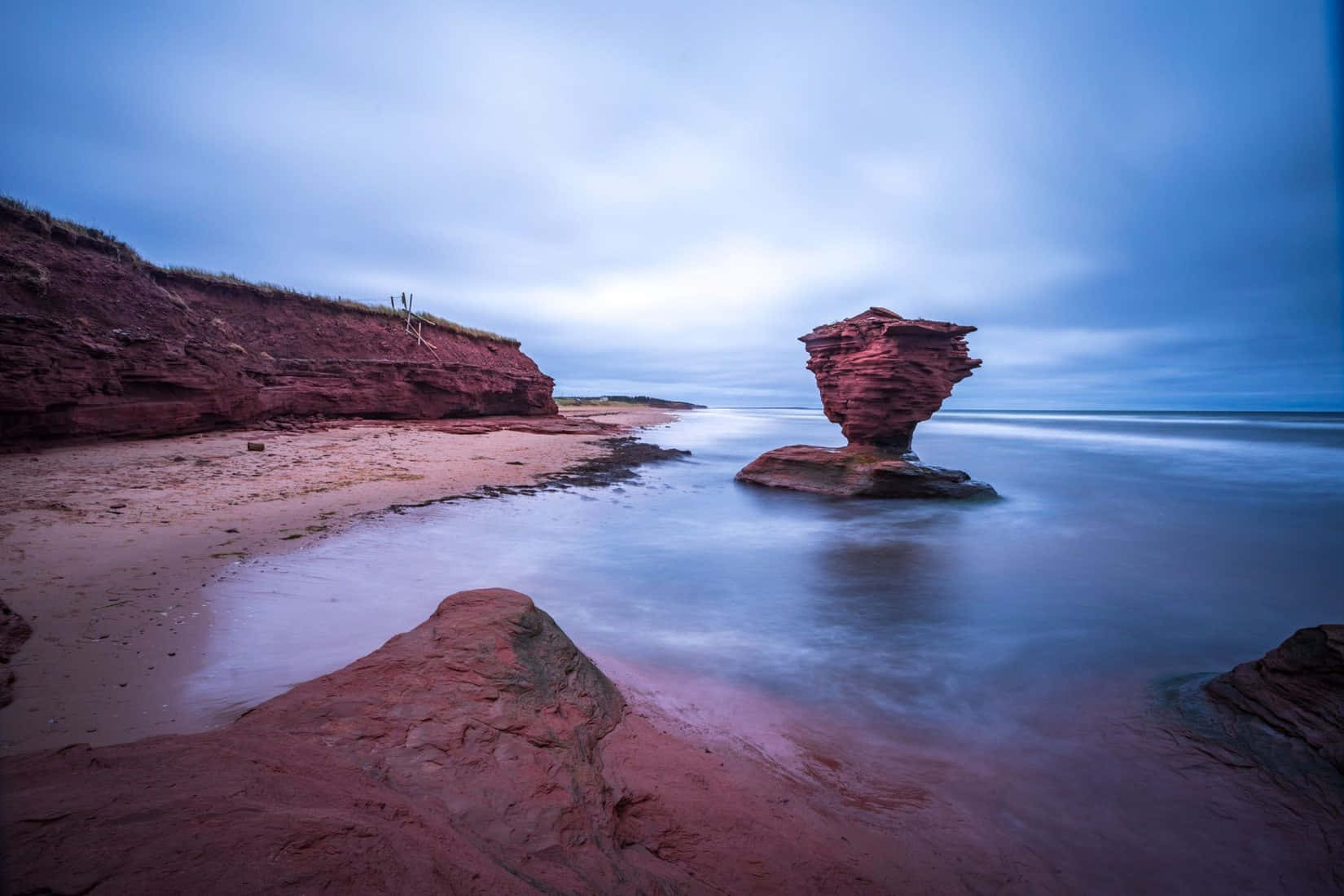 Teacup Rock P E I Beachscape Wallpaper