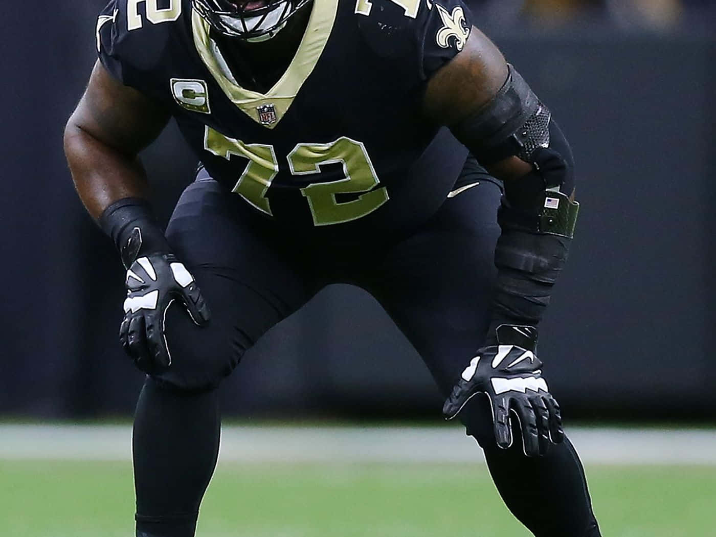 Terron Armstead American Football Tackle Wallpaper