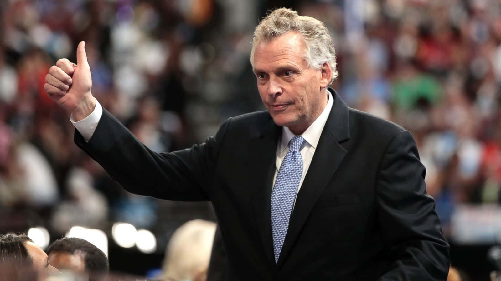 Terry Mcauliffe Offering Thumbs Up Gesture Wallpaper