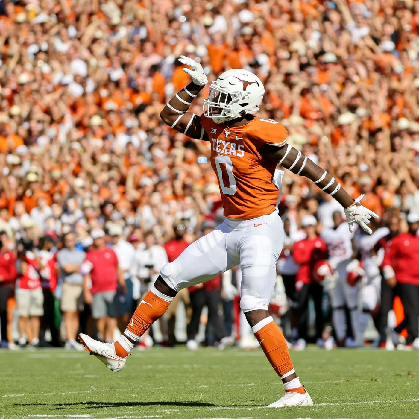 Texas Football Player Celebration Wallpaper