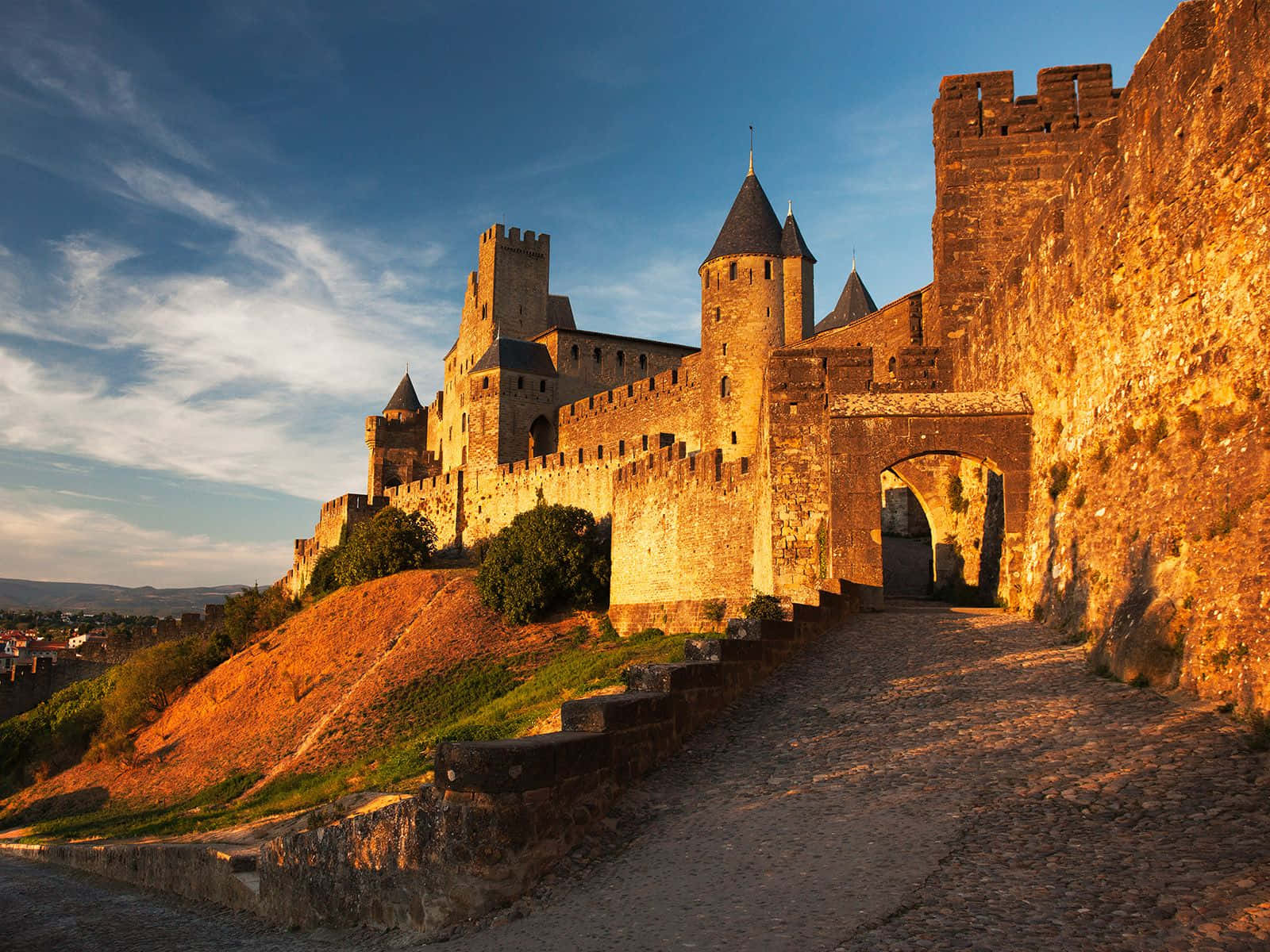 The Aude Gate In Chateau Comtal In Carcassonne Wallpaper