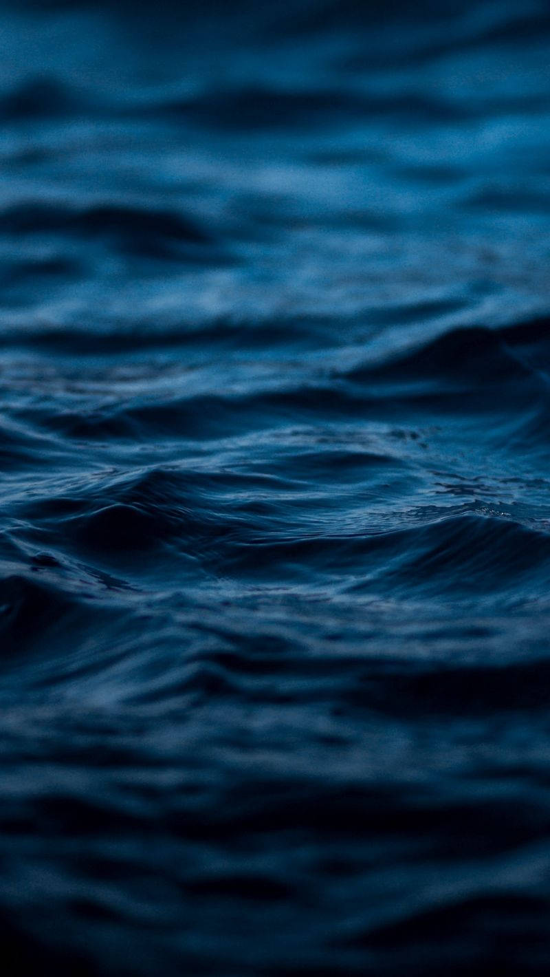 The Beauty Of A Dark Blue Aesthetic Ripple Wallpaper