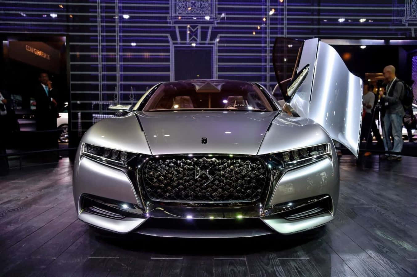 The Citroen Divine Ds Concept - The Future Of Automotive Luxury Wallpaper