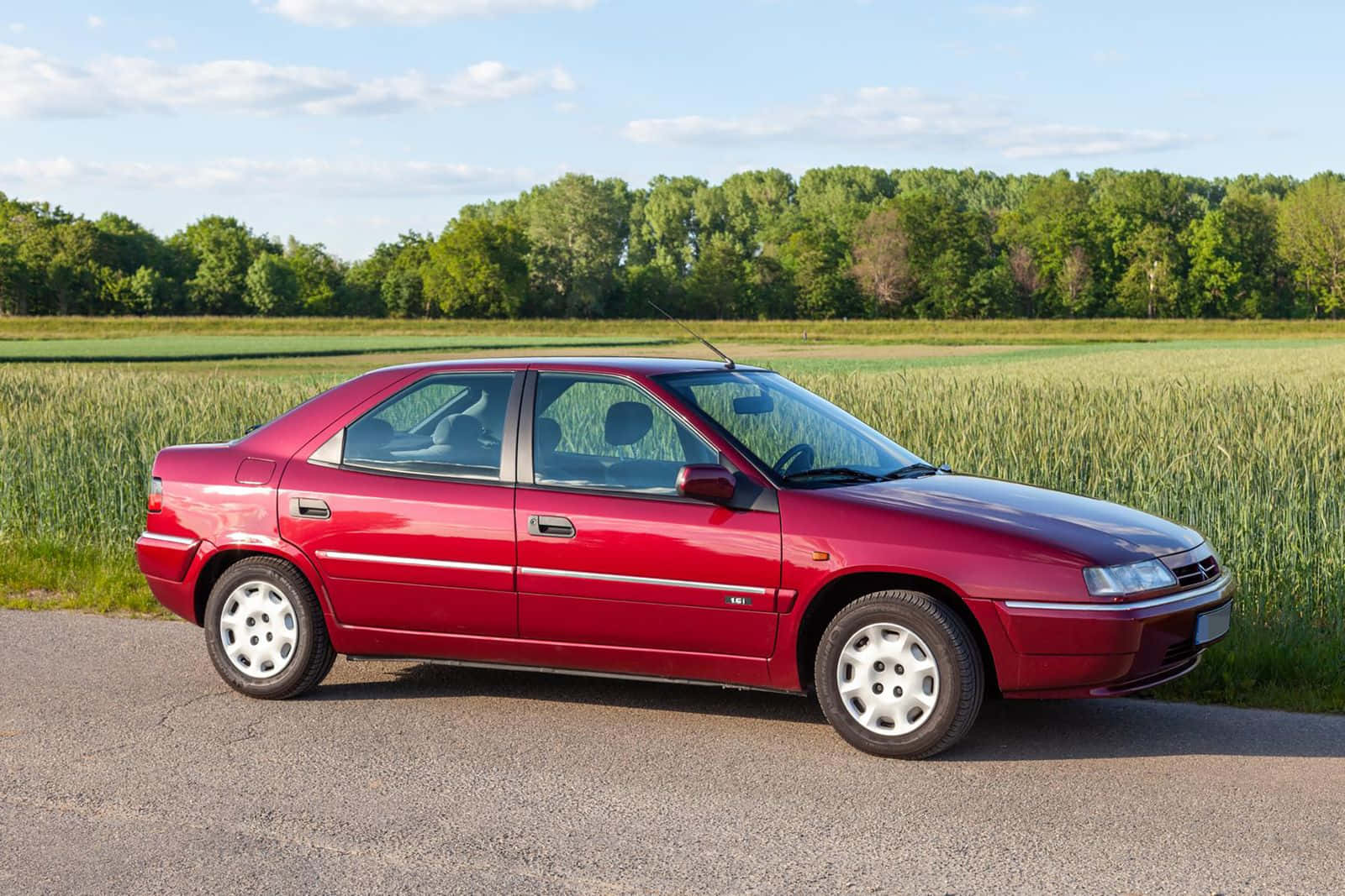 The Classic Citroen Xantia In Full Glory Wallpaper