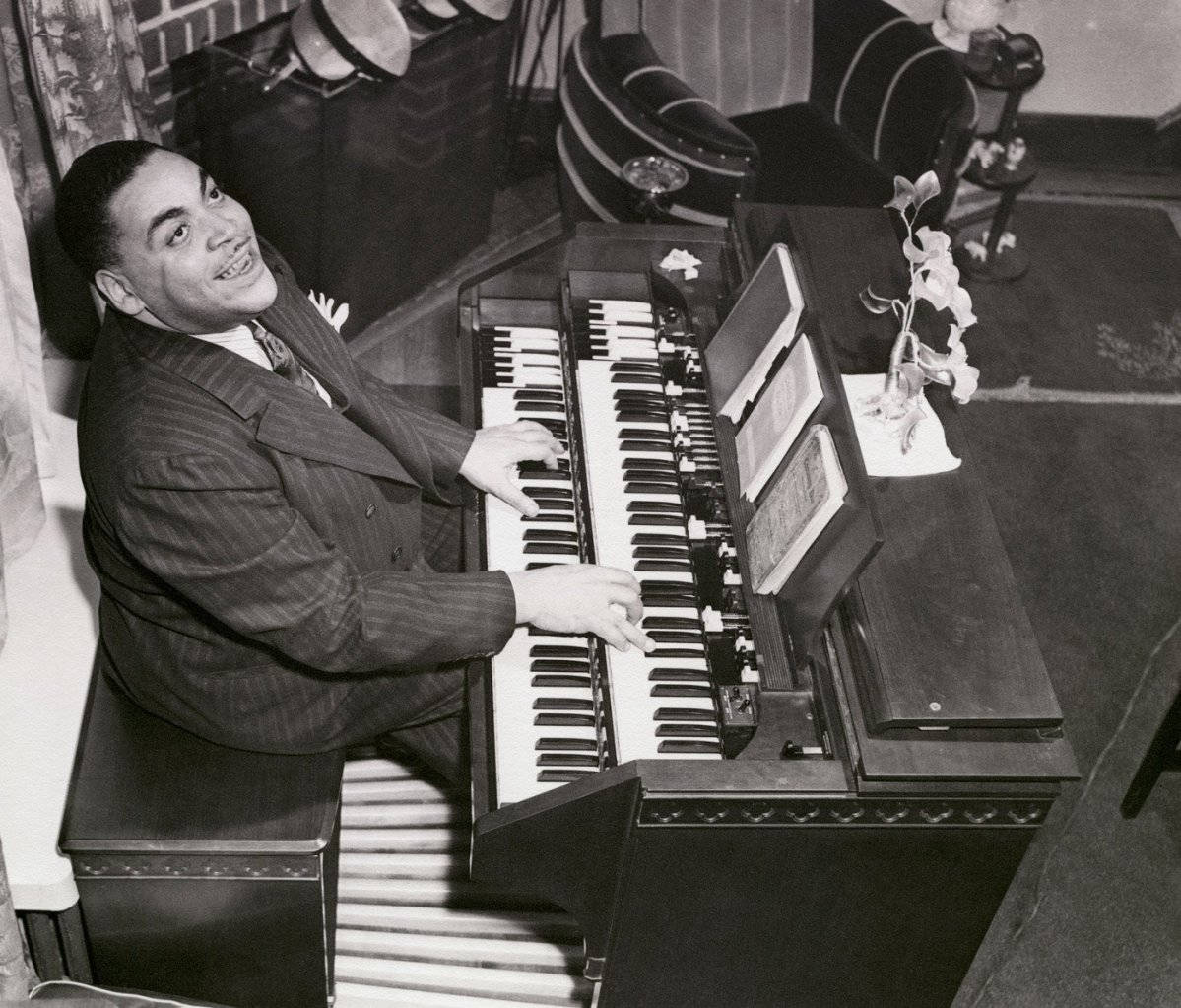 The Jitterbug Waltz 1942 Performance By Fats Waller Wallpaper