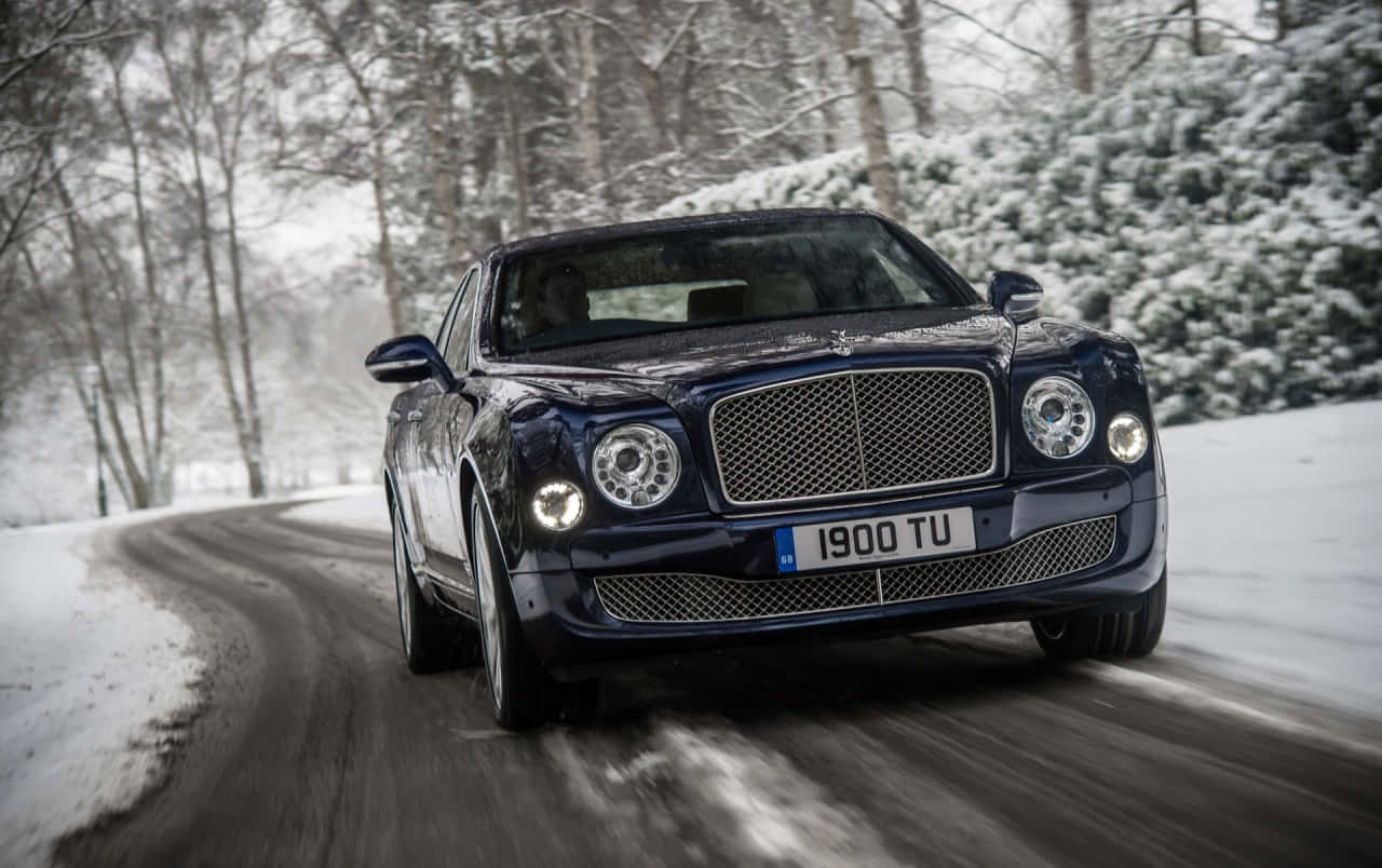 The Luxurious Bentley Mulsanne In Action Wallpaper